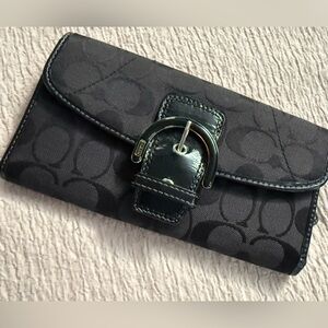 COACH Signature Black Jacquard Wallet – very spacious